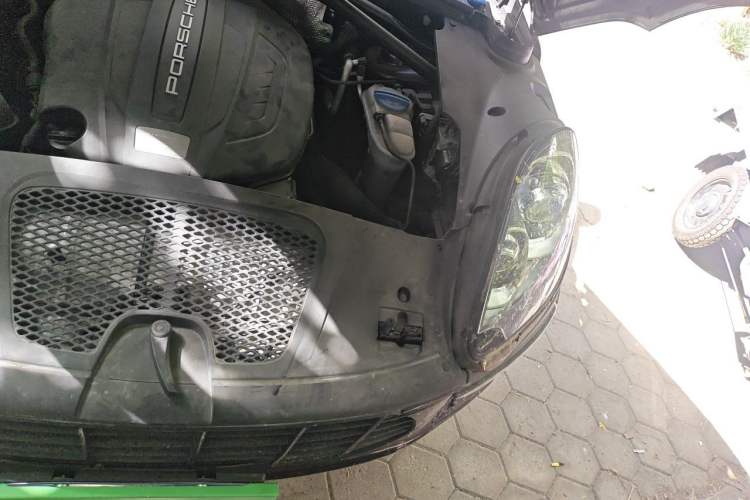 Used Porsche Macan 2014 Macan 2.0T Engine Bay Left