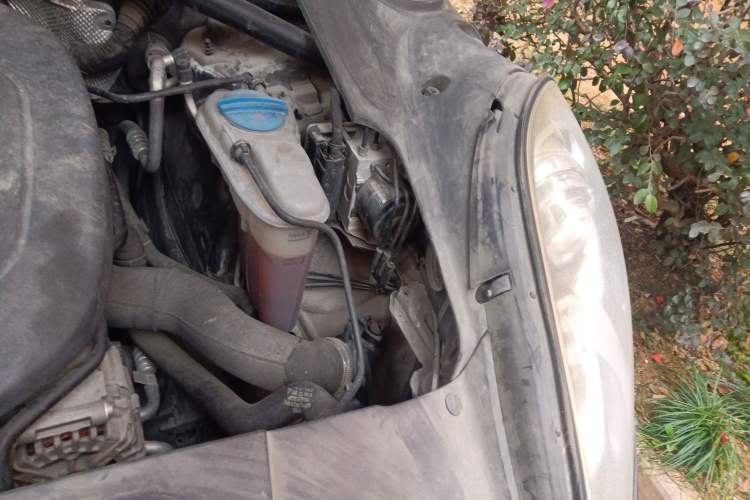 Used Porsche Macan 2014 Macan 2.0T Engine Bay Left