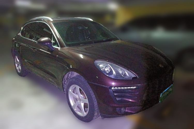 Used Porsche Macan 2014 Macan 2.0T Front Right 45 Deg