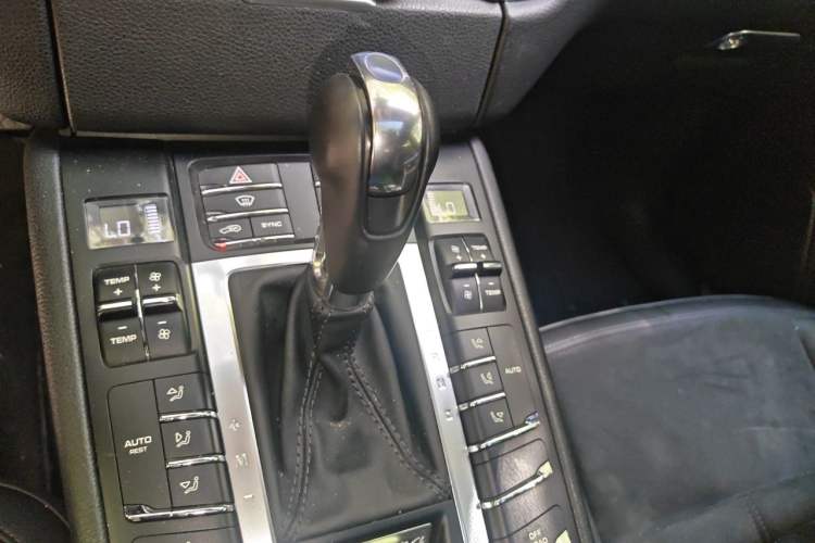 Used Porsche Macan 2014 Macan 2.0T Gear Lever