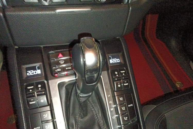 Used Porsche Macan 2014 Macan 2.0T Gear Lever