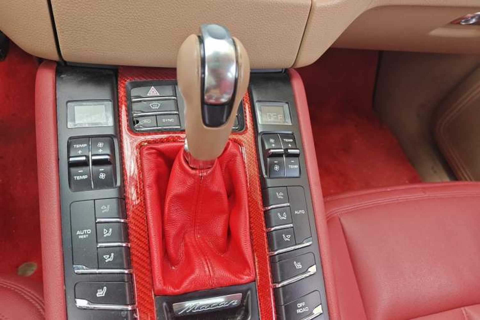 Used Porsche Macan 2014 Macan 2.0T Gear Lever
