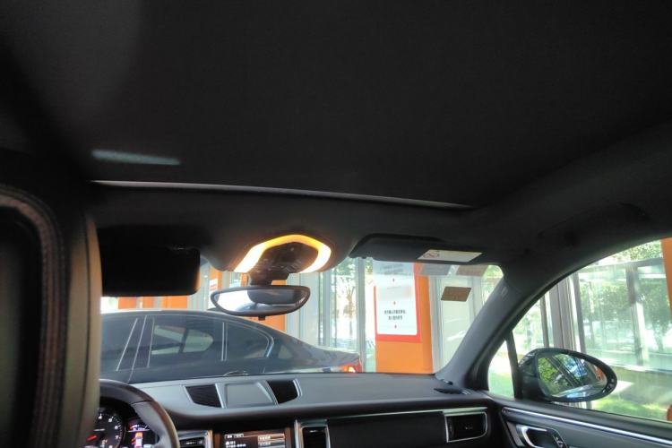 Used Porsche Macan 2014 Macan 2.0T Headliner