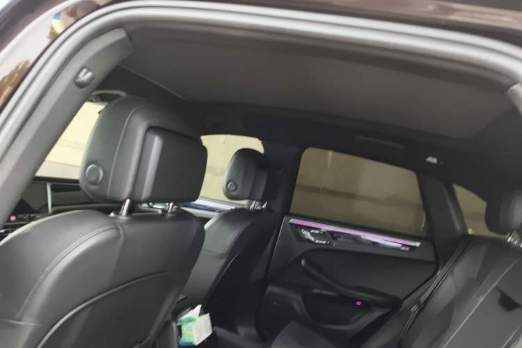 Used Porsche Macan 2014 Macan 2.0T Headliner