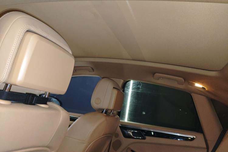 Used Porsche Macan 2014 Macan S 3.0T Headliner