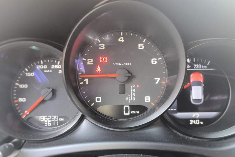 Used Porsche Macan 2014 Macan 2.0T Instrument Cluster