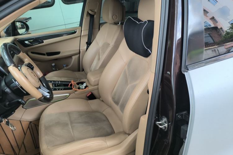 Used Porsche Macan 2014 Macan 2.0T Left Front Seat