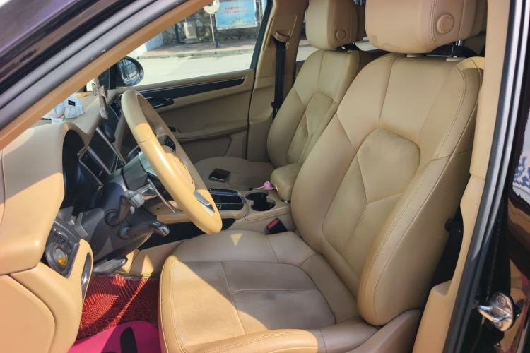 Used Porsche Macan 2014 Macan 2.0T Left Front Seat