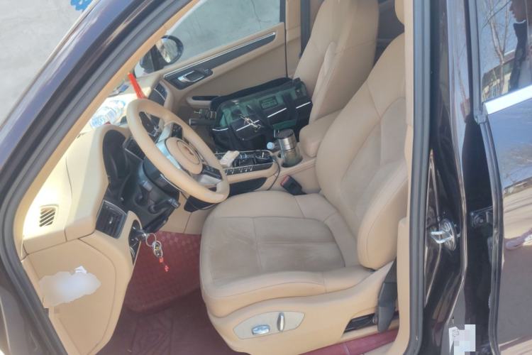 Used Porsche Macan 2014 Macan 2.0T Left Front Seat