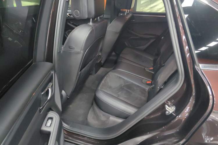 Used Porsche Macan 2014 Macan 2.0T Left Rear Seat