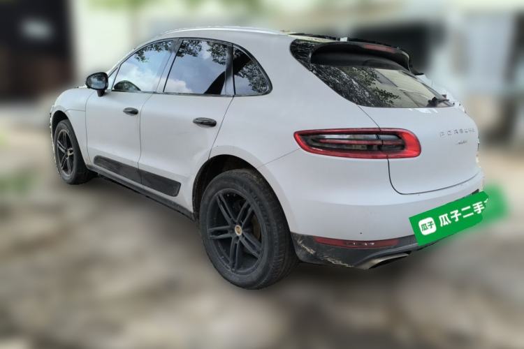 Used Porsche Macan 2014 Macan 2.0T Rear Left 45 Deg