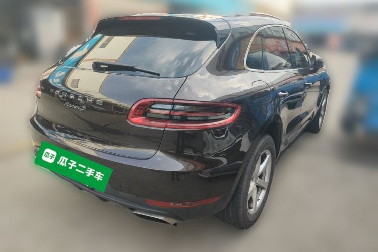 Used Porsche Macan 2014 Macan 2.0T Rear Right 45 Deg