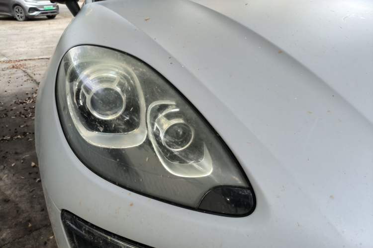 Used Porsche Macan 2014 Macan 2.0T Right Front Headlight