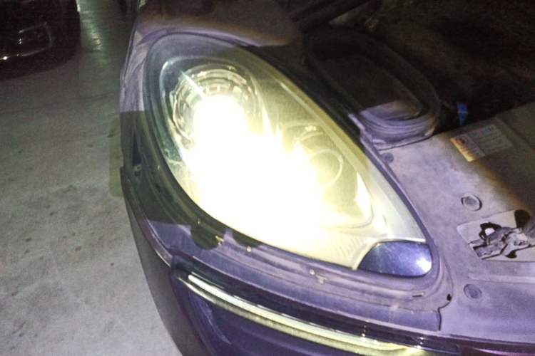 Used Porsche Macan 2014 Macan 2.0T Right Front Headlight