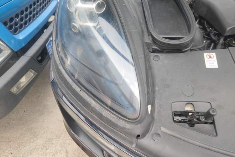 Used Porsche Macan 2014 Macan 2.0T Right Front Headlight