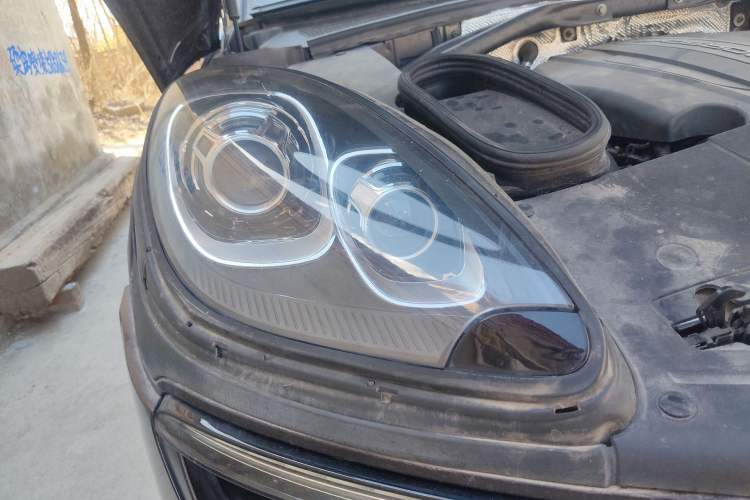 Used Porsche Macan 2014 Macan 2.0T Right Front Headlight