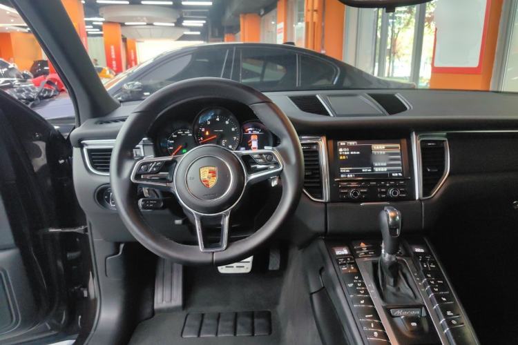 Used Porsche Macan 2014 Macan 2.0T Steering Wheel