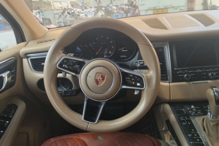 Used Porsche Macan 2014 Macan 2.0T Steering Wheel