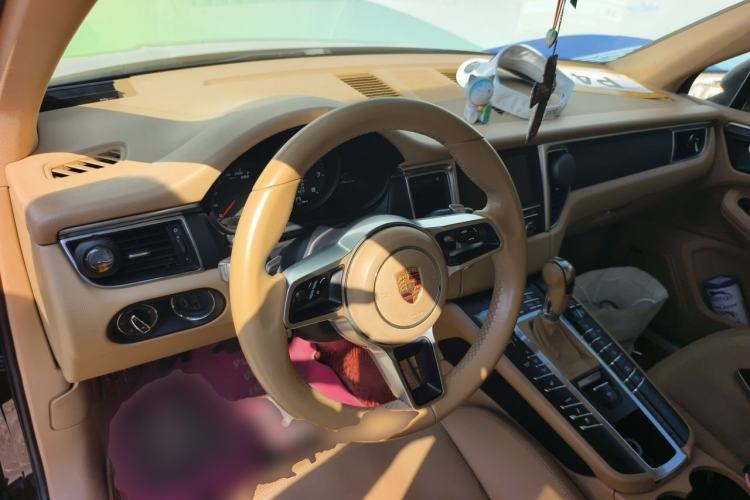 Used Porsche Macan 2014 Macan 2.0T Steering Wheel