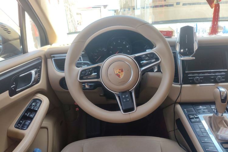 Used Porsche Macan 2014 Macan 2.0T Steering Wheel