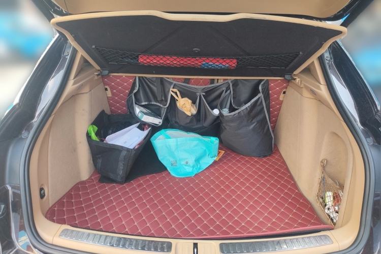 Used Porsche Macan 2014 Macan 2.0T Trunk