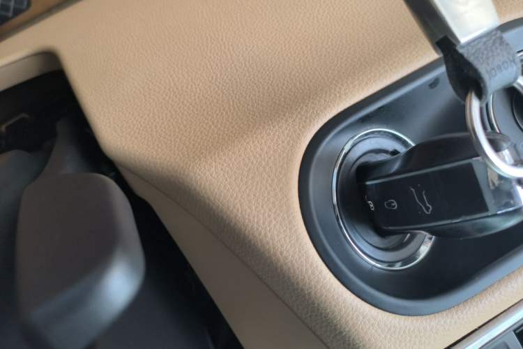 Used Porsche Macan 2014 Macan 2.0T Vehicle Key