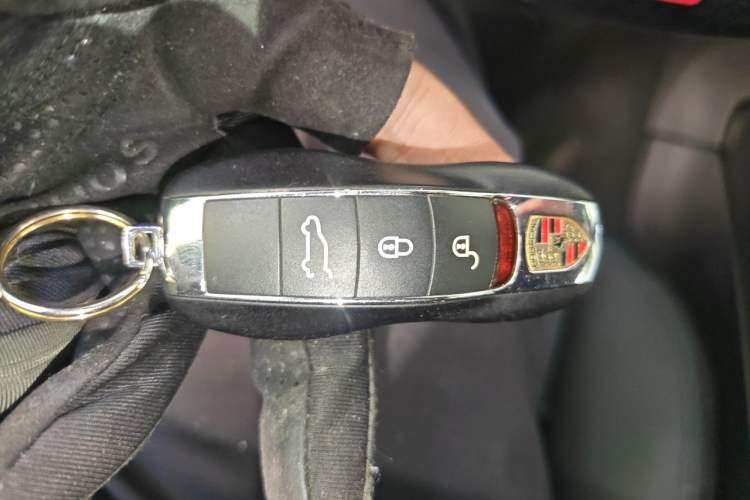 Used Porsche Macan 2014 Macan 2.0T Vehicle Key