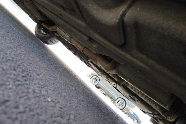 Used Porsche Macan 2014 Macan 2.0T Chassis Rear Left