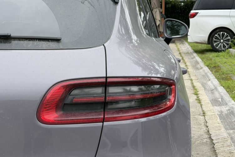 Used Porsche Macan 2014 Macan S 3.0T Exterior 2