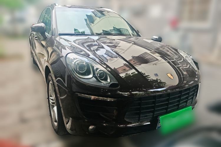 Used Porsche Macan 2014 Macan S 3.0T Front Right 45 Deg