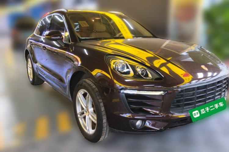 Used Porsche Macan 2014 Macan 2.0T Front Right 45 Deg