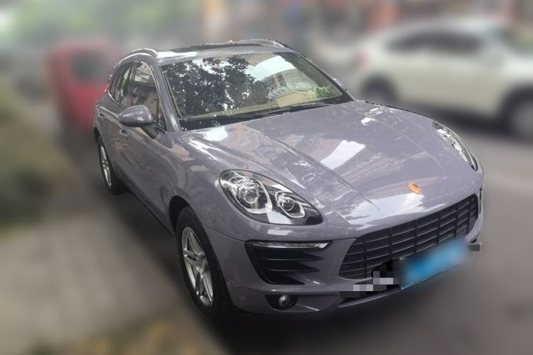 Used Porsche Macan 2014 Macan 2.0T Front Right 45 Deg