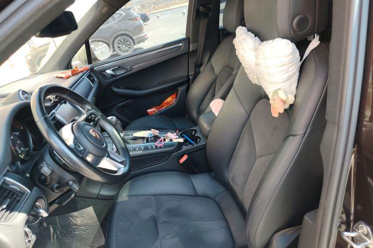 Used Porsche Macan 2014 Macan 2.0T Left Front Seat