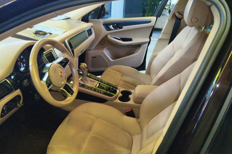 Used Porsche Macan 2014 Macan 2.0T Left Front Seat