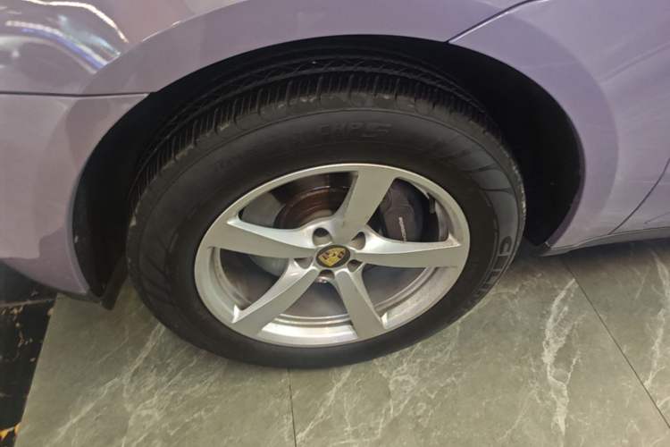 Used Porsche Macan 2014 Macan 2.0T Left Front Wheel Hub