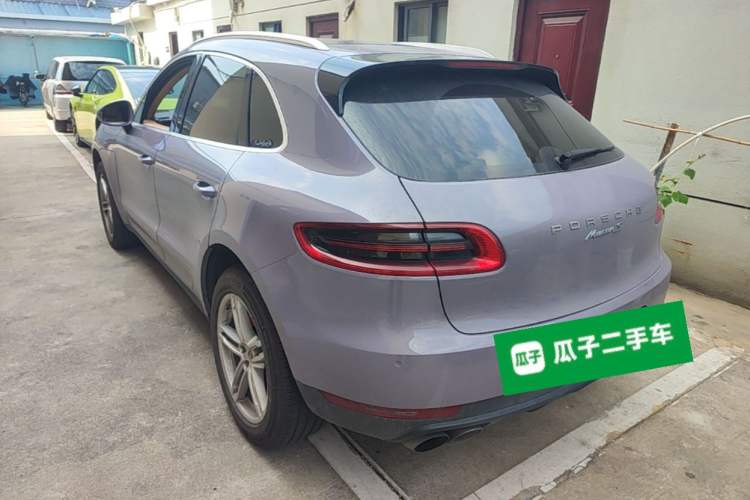 Used Porsche Macan 2014 Macan S 3.0T Rear Left 45 Deg