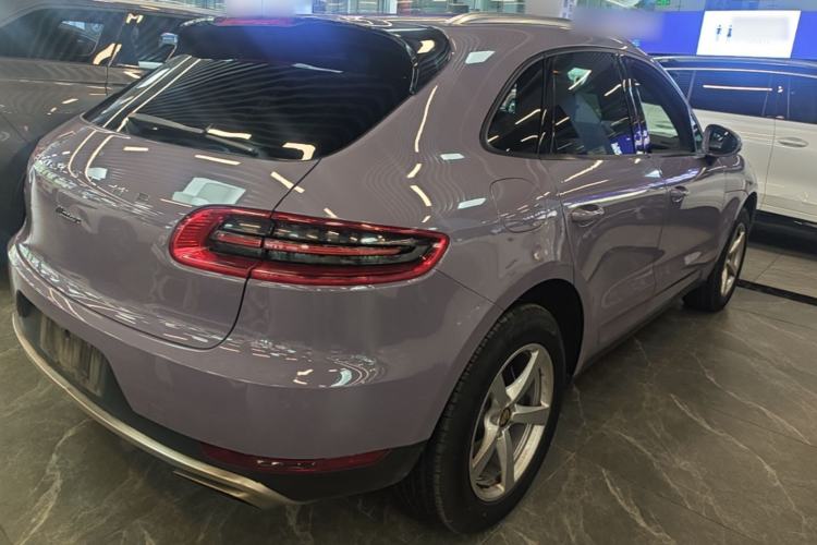 Used Porsche Macan 2014 Macan 2.0T Rear Right 45 Deg