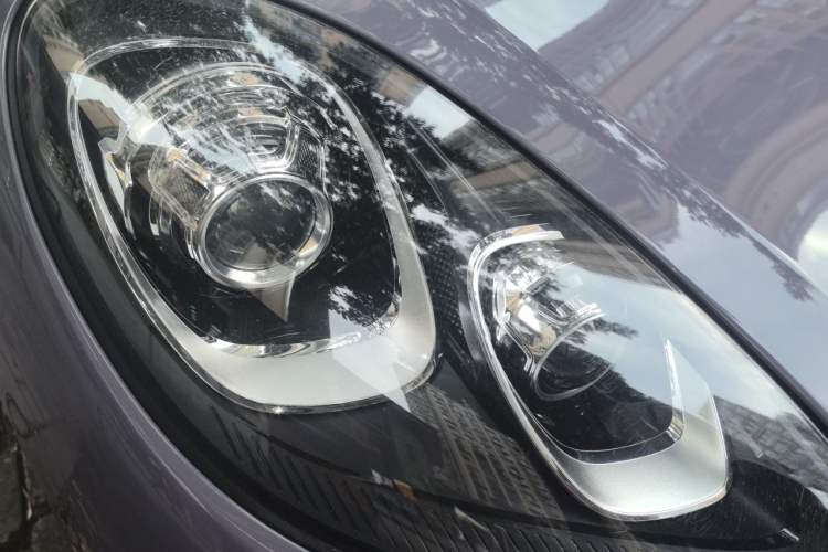 Used Porsche Macan 2014 Macan 2.0T Right Front Headlight