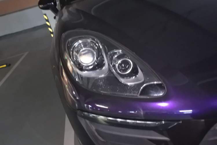 Used Porsche Macan 2014 Macan 2.0T Right Front Headlight