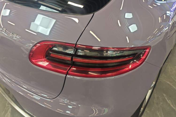 Used Porsche Macan 2014 Macan 2.0T Right Rear Taillight