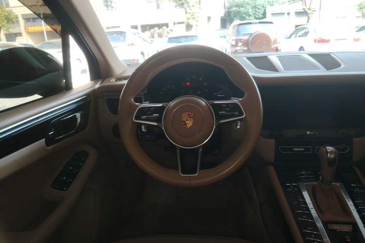 Used Porsche Macan 2014 Macan 2.0T Steering Wheel