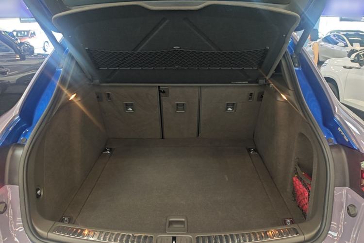 Used Porsche Macan 2014 Macan 2.0T Trunk
