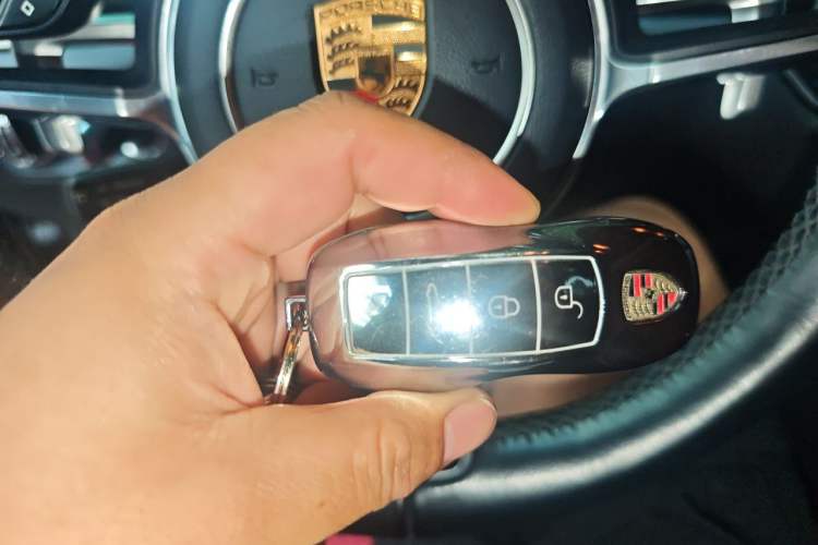 Used Porsche Macan 2014 Macan S 3.0T Vehicle Key