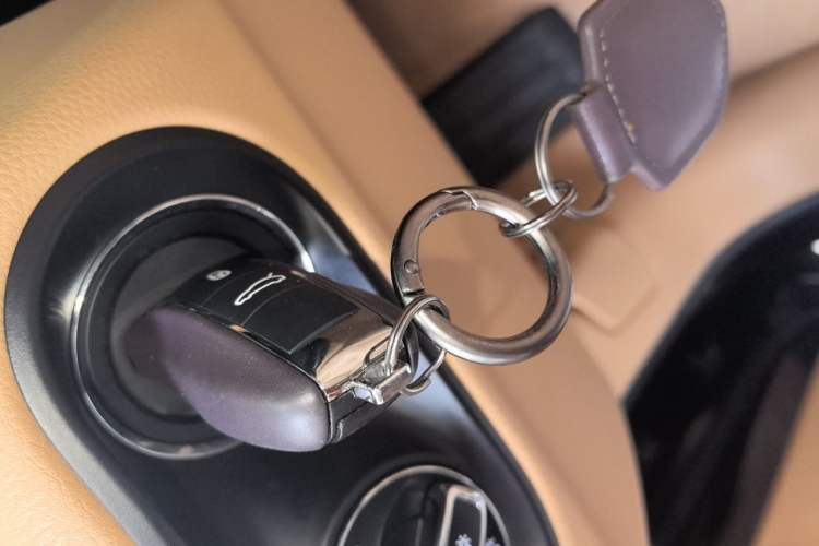 Used Porsche Macan 2014 Macan 2.0T Vehicle Key
