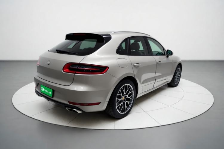 Used Porsche Macan 2014 Macan Turbo 3.6T Rear Right 45 Deg