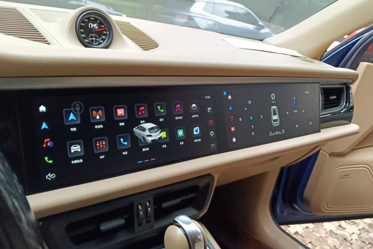 Used Porsche Macan 2014 Macan 2.0T Audio And AC Panel