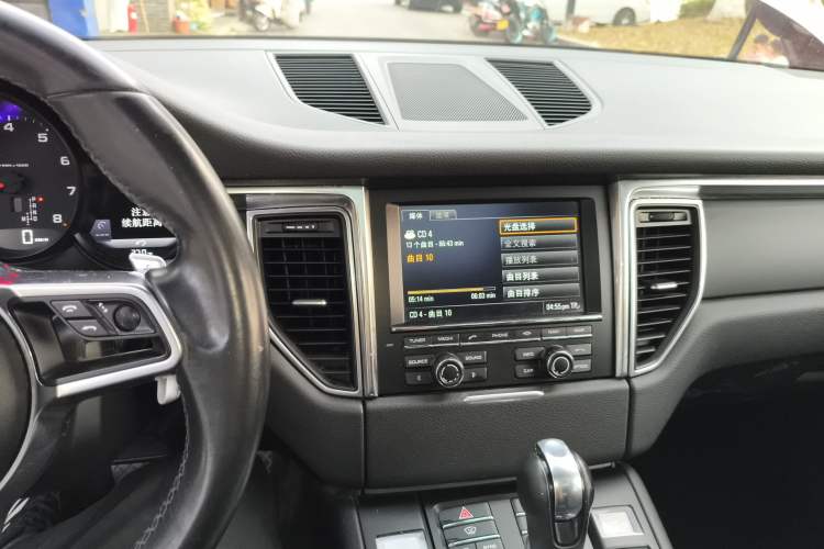 Used Porsche Macan 2014 Macan 2.0T Audio And AC Panel