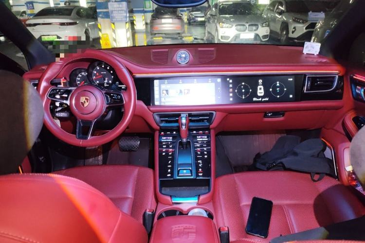 Used Porsche Macan 2014 Macan 2.0T Center Console
