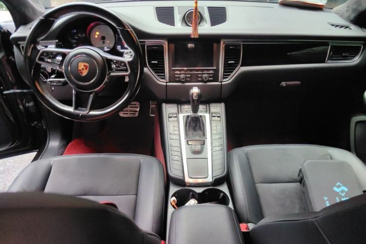 Used Porsche Macan 2014 Macan S 3.0T Center Console