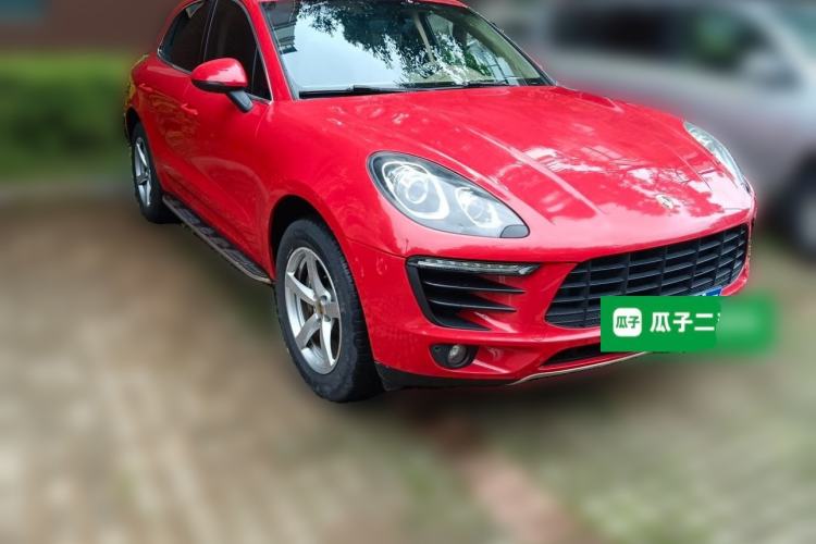 Used Porsche Macan 2014 Macan 2.0T Front Right 45 Deg